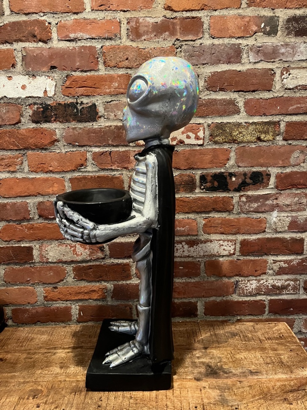 Holographic Silver Alien Skeleton Candy Holder - Holiday Decor - Picture 2 of 16